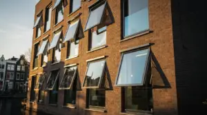 Understanding U-Values: Assessing Window Insulation Performance in the Netherlands