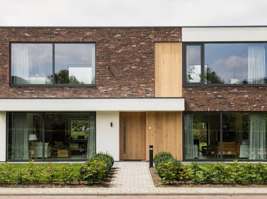 HR-plus-plus-vs-Triple-vs-Vacuum-Glass-for-Different-Dutch-Home-Types